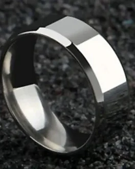 Cincin hitam polos titanium pria dan wanita