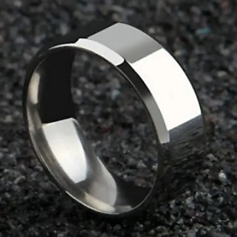 Cincin hitam polos titanium pria dan wanita - Gambar 2