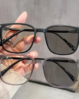 Kacamata Anti Radiasi Photochromic Persegi Modis Untuk Pria Dan Wanita Dengan Lensa Yang Dapat Ditukar